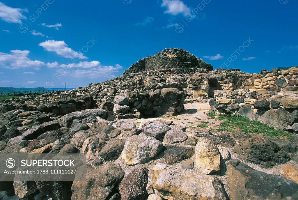 Main nuraghe of the Nuragic complex of Su Nuraxi (UNESCO World Heritage Site, 1997), Barumini, Sardinia, Italy, Nuragic civilization, 15th-5th century BC.