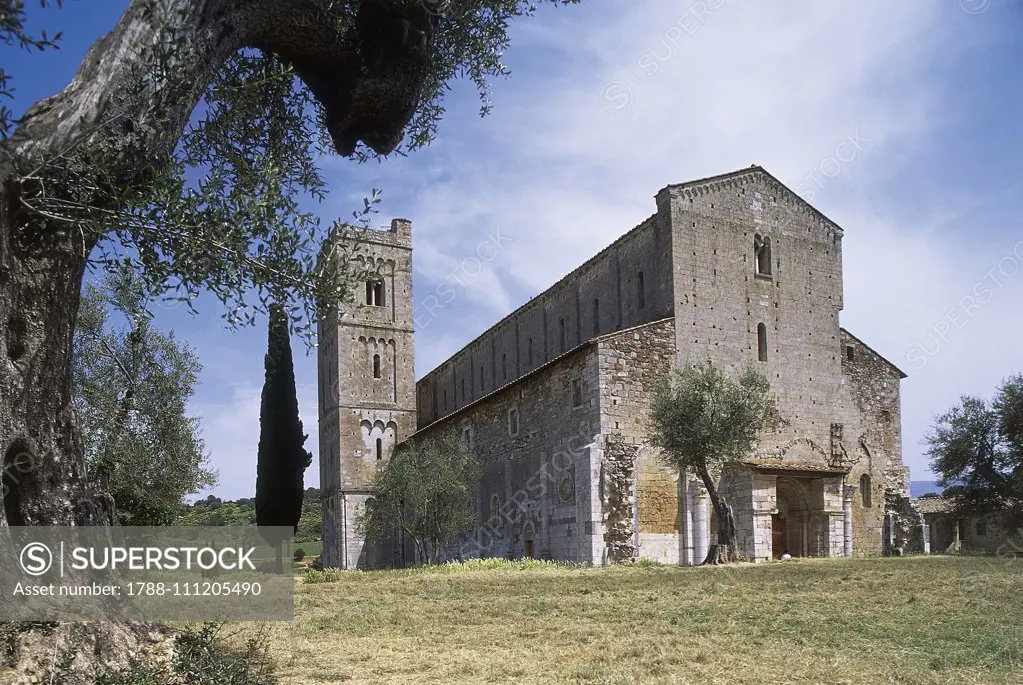 Sant'Antimo Abbey, Castelnuovo dell'Abate, Val d'Orcia Park of Art, Nature and Culture (UNESCO World Heritage List, 2004), Tuscany, Italy, 8th-12th century.