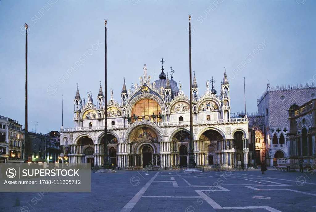 Saint Mark's Basilica at sunset, Venice (UNESCO World Heritage List, 1987), Veneto, Italy, 11th-18th century.