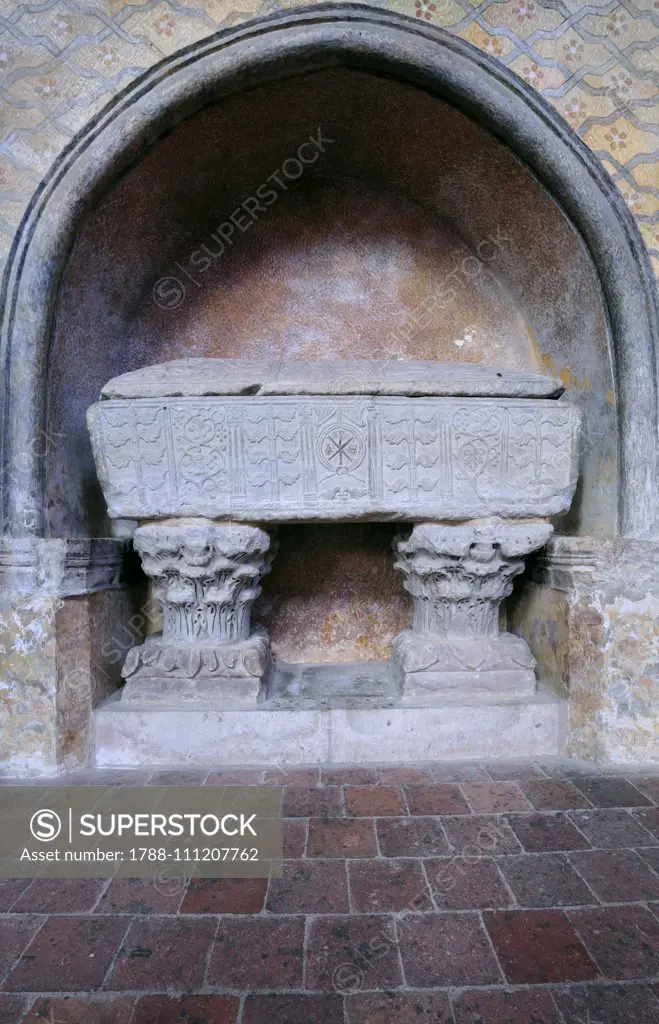 Marble sarcophagus, 6th-7th century, Saint-Pierre Abbey Church (UNESCO World Heritage Site, 1998), Moissac, Occitanie, France.