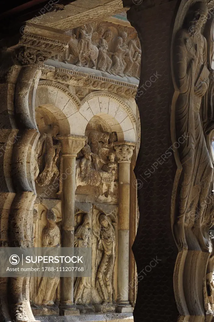 Annunciation and Visitation (below), Adoration of the Magi and Presentation of Jesus at the temple (above), Flight into Egypt (above), reliefs on the right side of the south portal, 1110-1130, Saint-Pierre Abbey Church (Patrimonio of UNESCO Humanity, 1998), Moissac, Occitanie, France, 12th century.