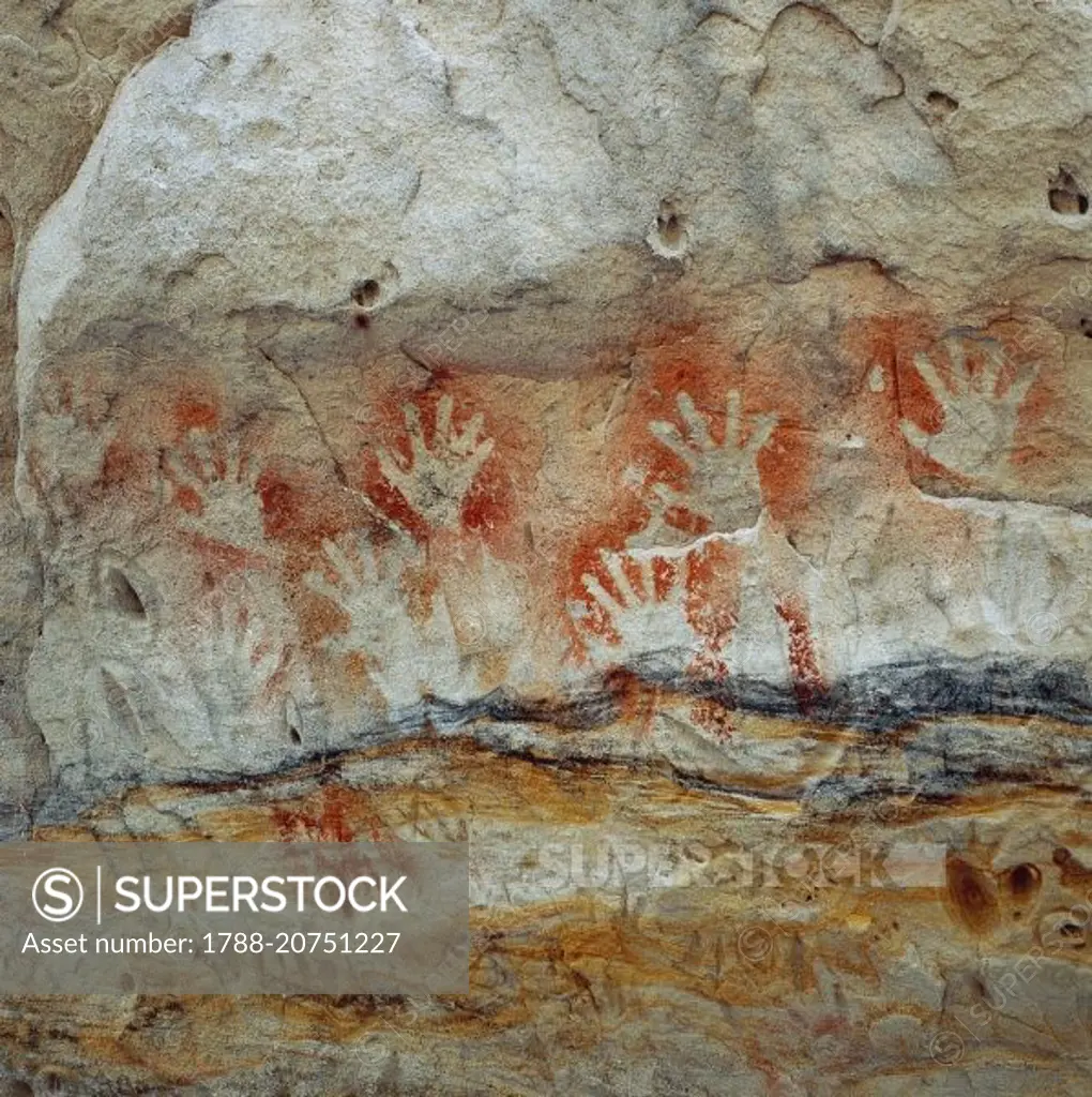 Aboriginal cave paintings, Carnarvon National Park, Queensland, Australia.