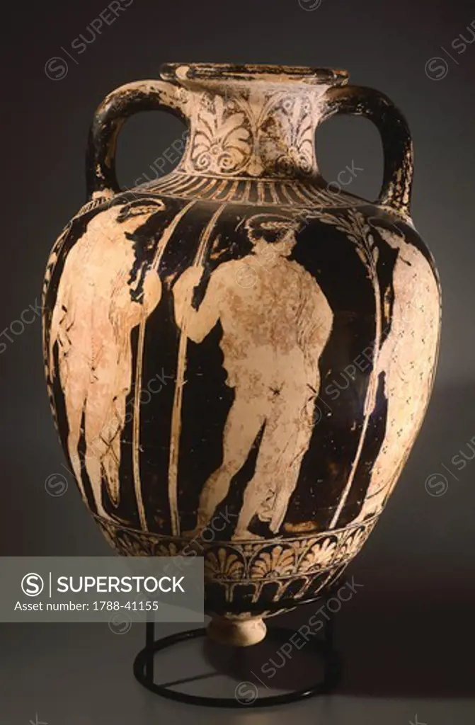 Amphora with point by the Painter of Perugia. Red-figure pottery from Perugia (Umbria). Etruscan Civilization, 4th Century BC.