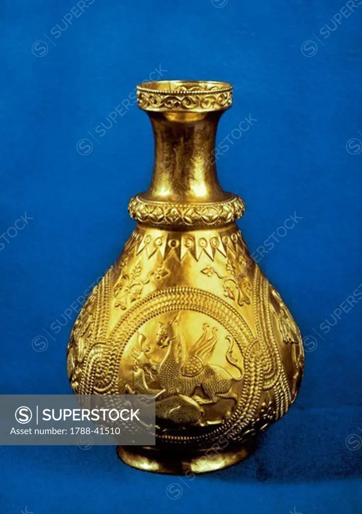 Embossed gold jug, from the so-called Attila treasure, found at Sannicolau Mare, Romania. Jewellery. Avar Civilization, ca. 6th Century.