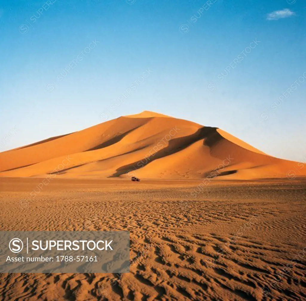 Sand dunes, Erg Admer, Djanet District, Sahara Desert, Algeria.