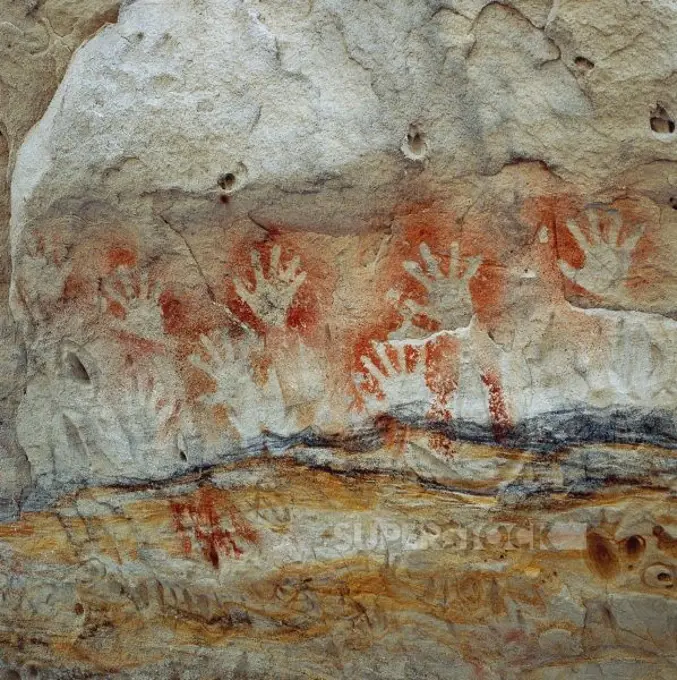 Aboriginal cave paintings, Carnarvon National Park, Queensland, Australia.