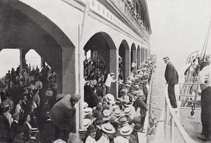 The explorer Robert Edwin Peary (1856-1920) leaving Cape Breton for the North Pole aboard the SS Roosevelt, July 1908, Canada, Arctic expedition 1908-1909, from L'Illustrazione Italiana, Year XXXV, No 31, August 2 1908.