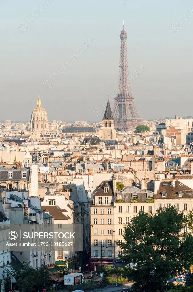 France, Paris, A wide map of Paris to the West, We will see the Eiffel Tower and the Invalides, In the foreground the Huchette street (aerial view)