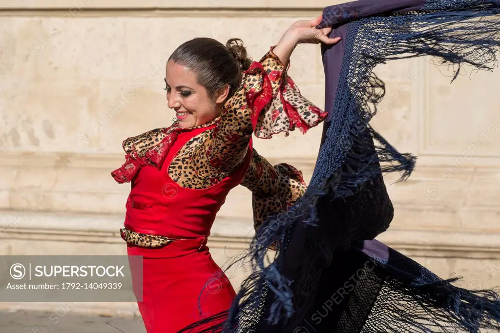 Spain, Andalusia, Seville, Santa Cruz district, Flamenco dancer