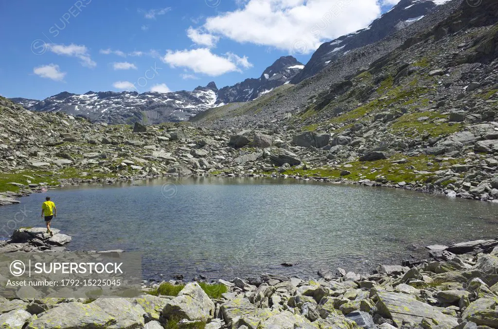 Switzerland, Graubunden, val Mesocco, trekking towards Bocchetta Corciusa