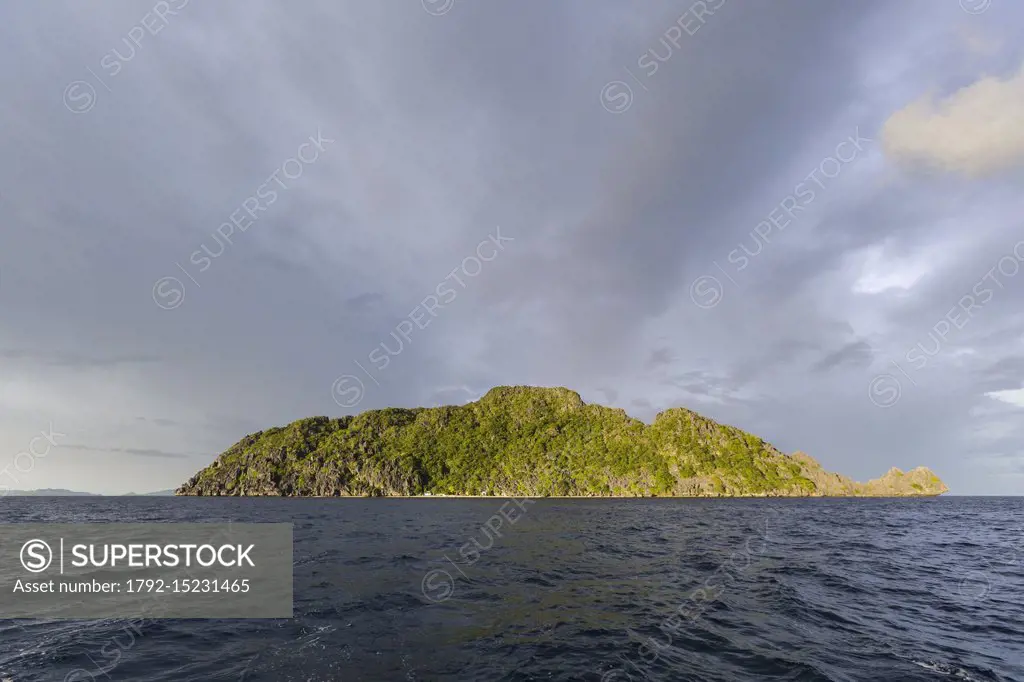 Philippines, Palawan, Taytay Bay, Pabellon Islands also known as Elephant Island