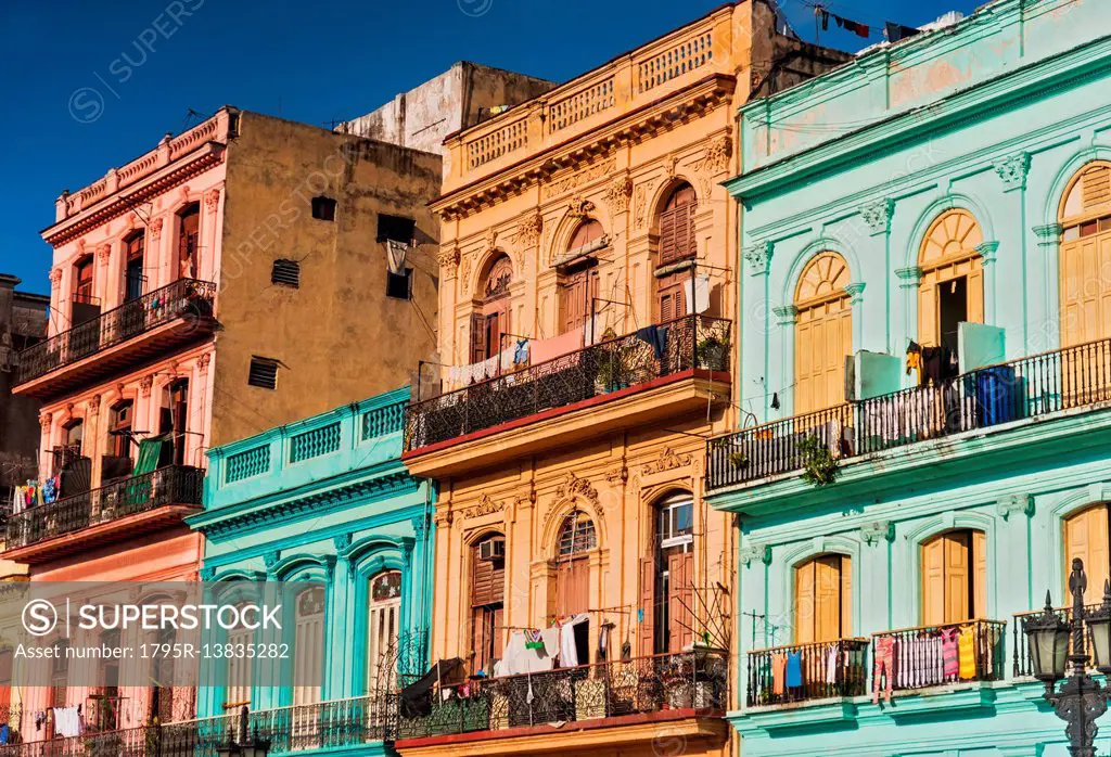 Cuba, Havana, Colonial architecture