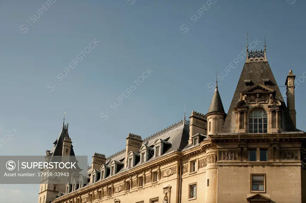 France, Paris, Notre Dame exterior