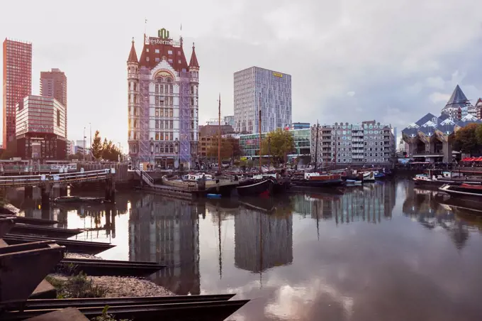 Netherlands, Rotterdam, Marina at sunset