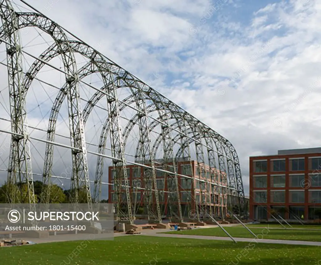 ROYAL DEFENCE AGENCY FARNBOROUGH, FARNBOROUGH AIRFIELD, FARNBOROUGH, HAMPSHIRE, UNITED KINGDOM, 1910 PORTABLE AIRSHIP HANGAR AND OFFICES BY ALLIES AND MORRISON, JULIAN HARRAP ARCHITECTS