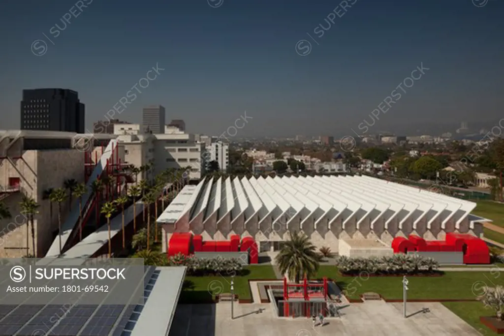 Lacma Broad and Resnick Pavilion  Renzo Piano Building Workshop  Sawtooth Roof  Looking West