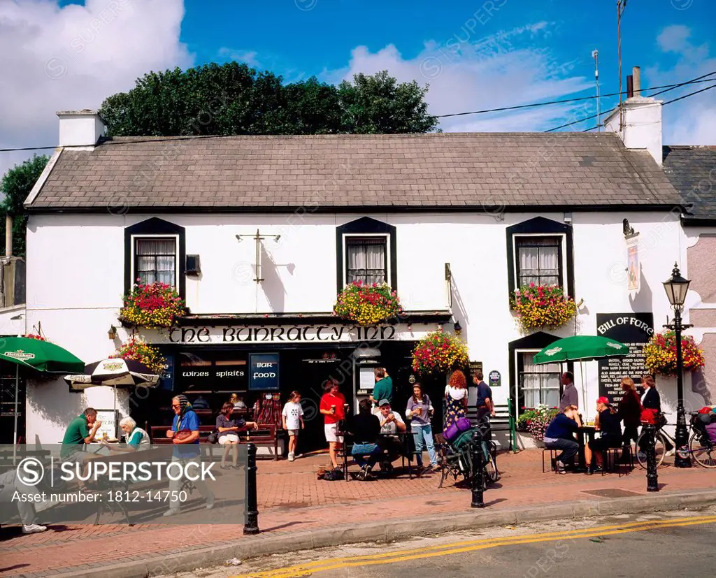 Bunratty Inn, Schull, Co Cork, Ireland, People Outside Of An Inn And Pub