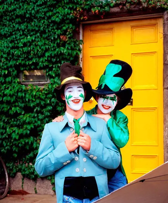 Face Painted Shamrocks, St Patrick´s Day, Dublin, Ireland