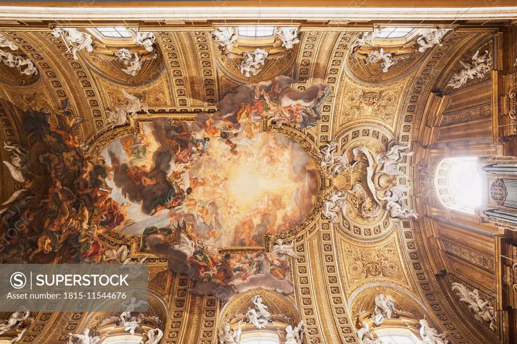 Italy, Rome, Chiesa Del Gesu, ceiling fresco