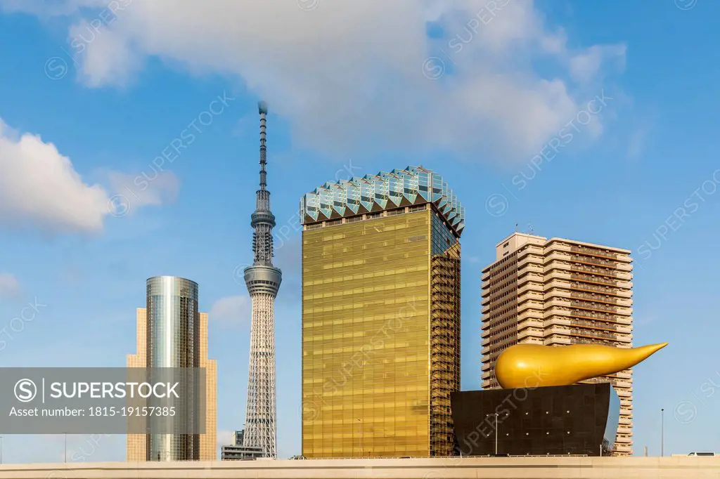 Japan, Kanto Region, Tokyo, Asahi Beer Hall and Tokyo Skytree