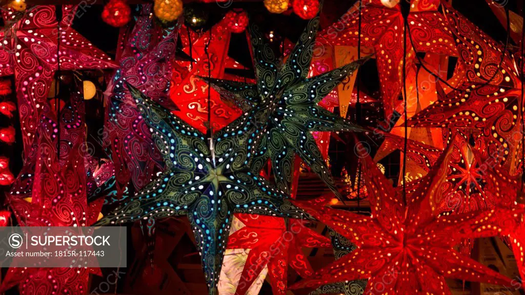 Germany, Star lamps seen in Christmas market