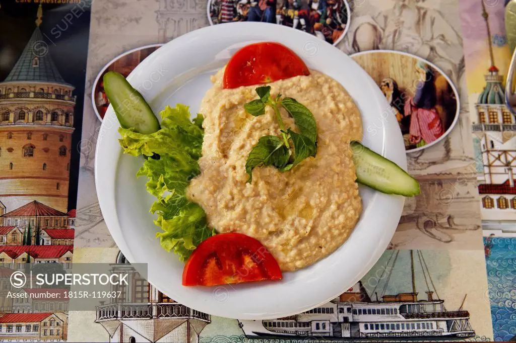 Europe, Turkey, Istanbul, Plate of hummus