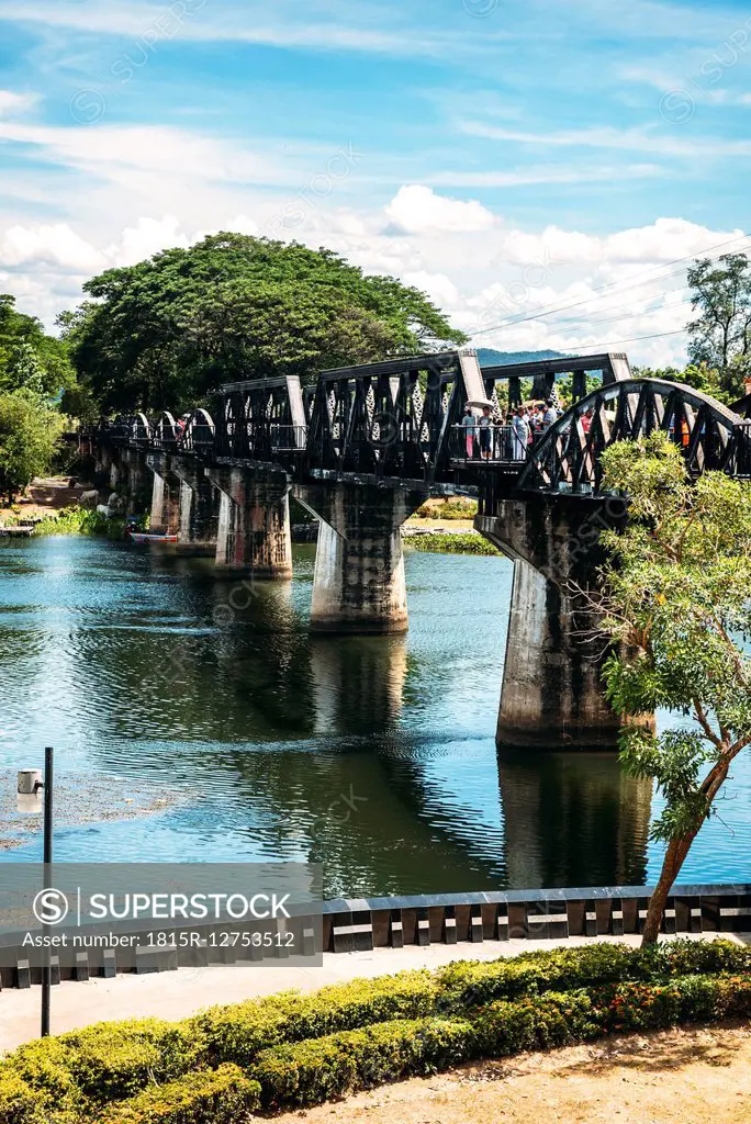 Thailand, Kanchanaburi, view to bridge over River Kwai