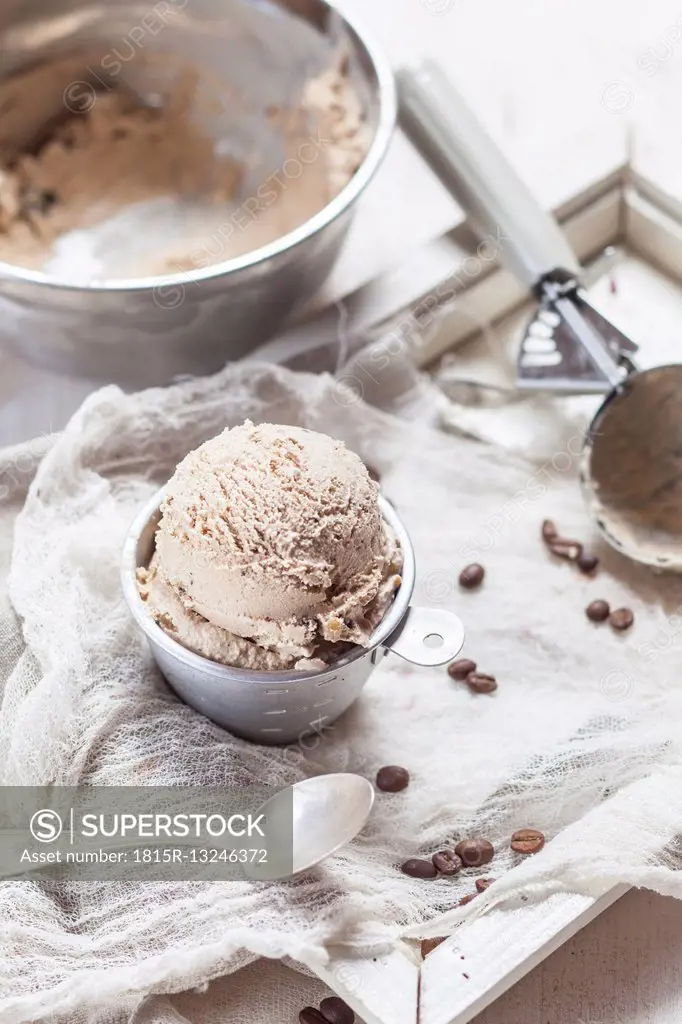 Vegan coffee ice cream