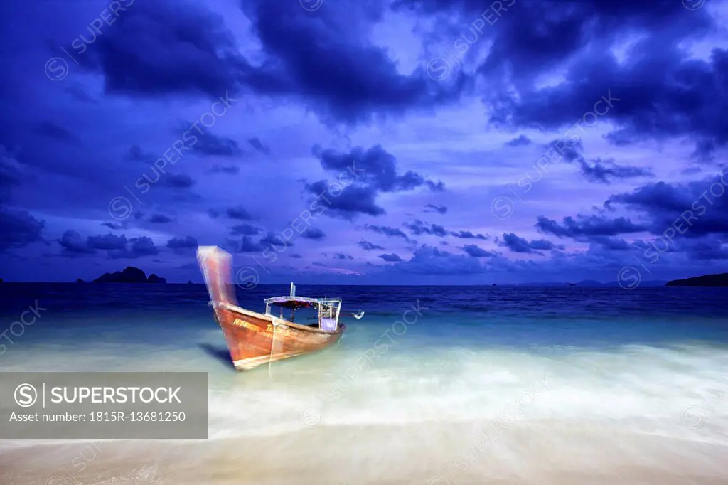 Thailand, Ao Nang, boat at seafront