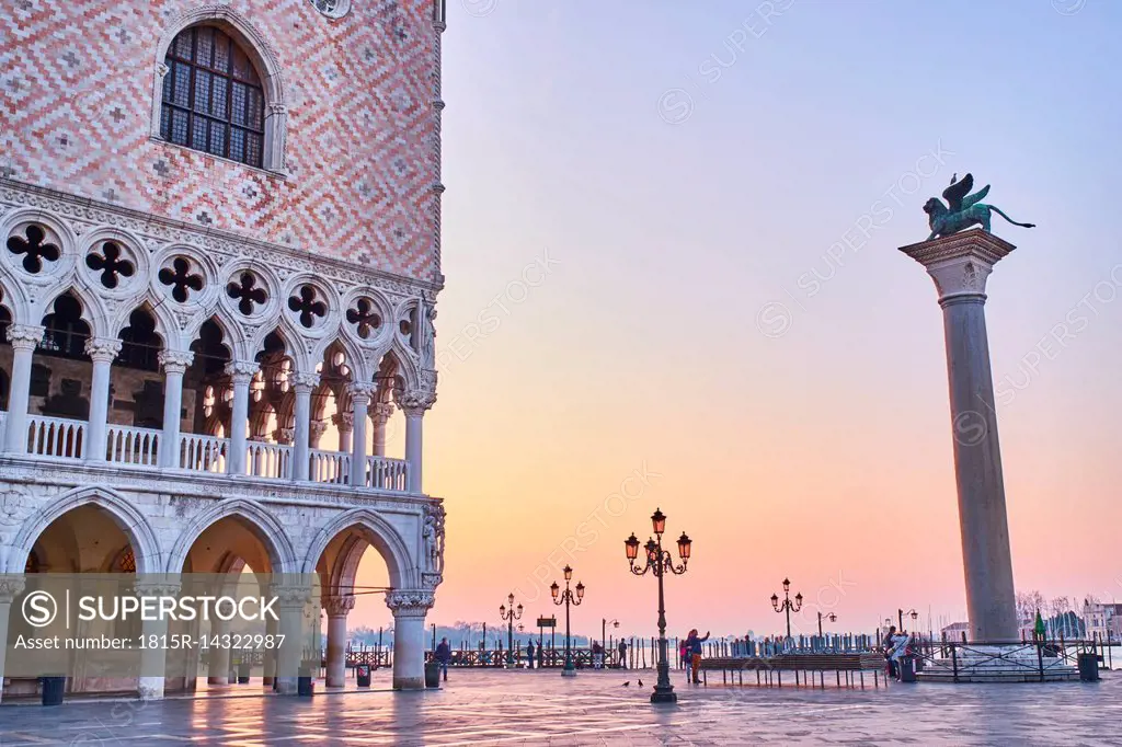 Italy, Venice, Doges's Palace at St Mark's Square