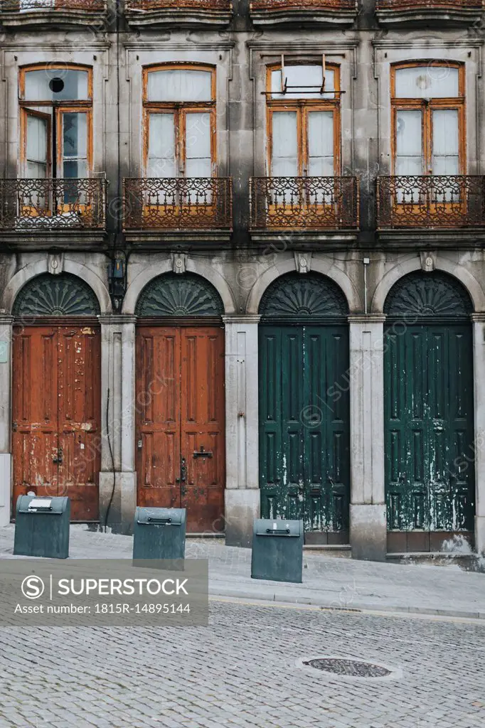 Portugal, Porto, house facade, partial view