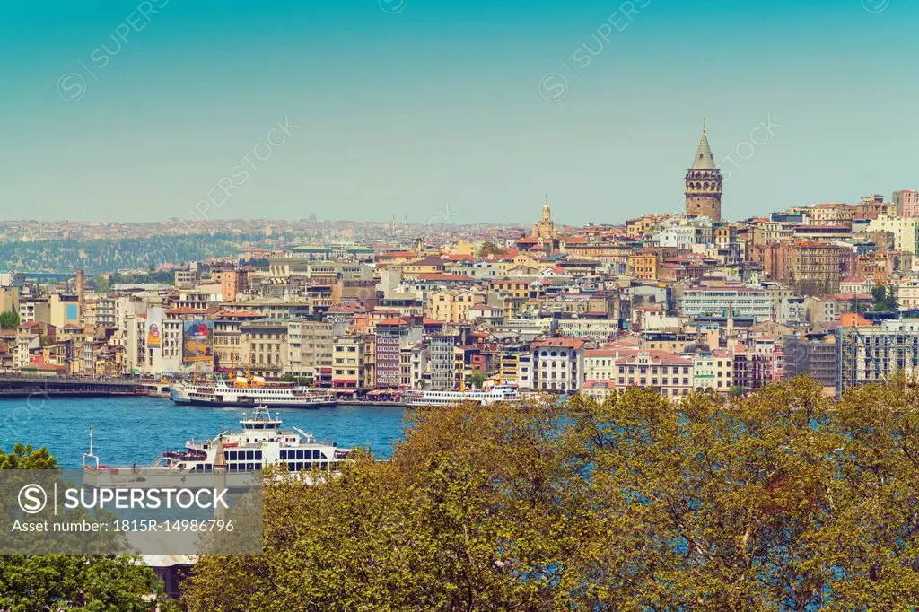 Turkey, Istanbul, Beyoglu, Golden Horn