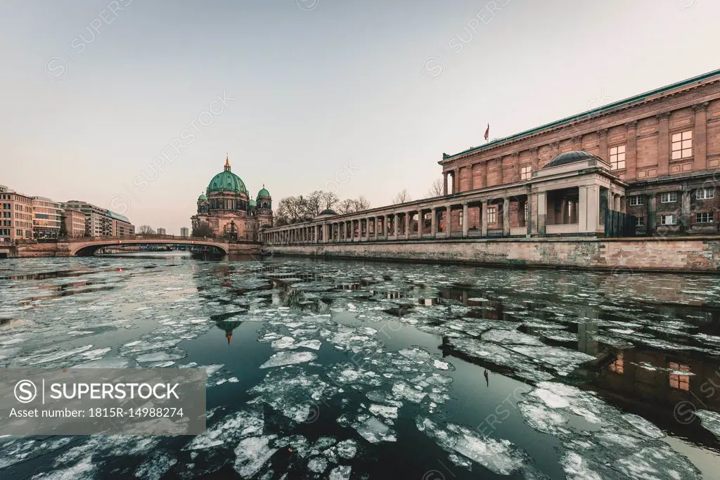 Germany, Berlin, view to Berliner Cathedral at twilight