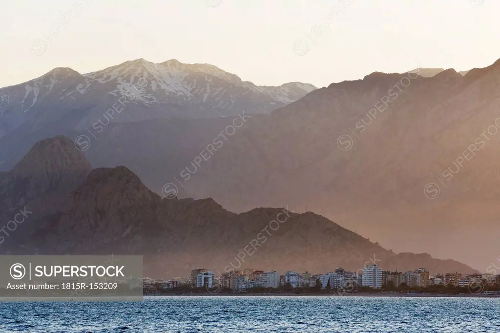 Turkey, Antalya, Turkish Riviera with Konyaalti Beach and Taurus Mountains