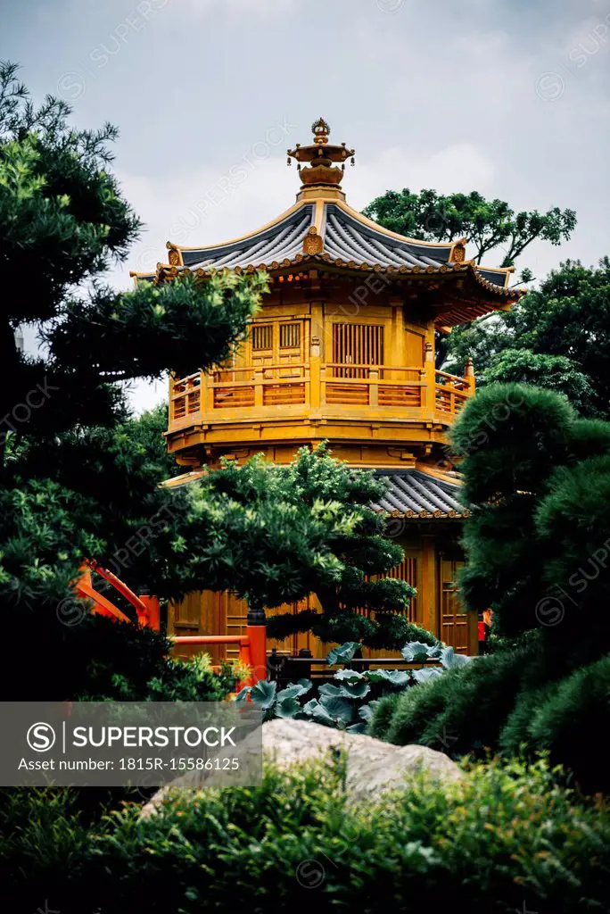 China, Hong Kong, Diamond Hill, Nan Lian Garden, Golden Pavilion of Absolute Perfection