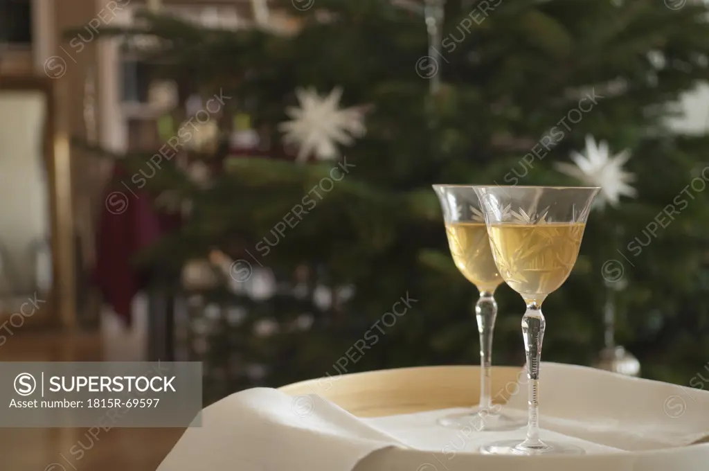 Munich, living room, wine glasses, christmas tree