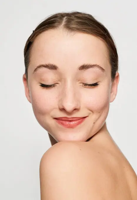 Portrait of smiling young woman