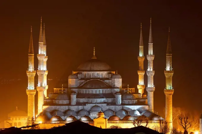 Turkey, Istanbul, Blue Mosque by night