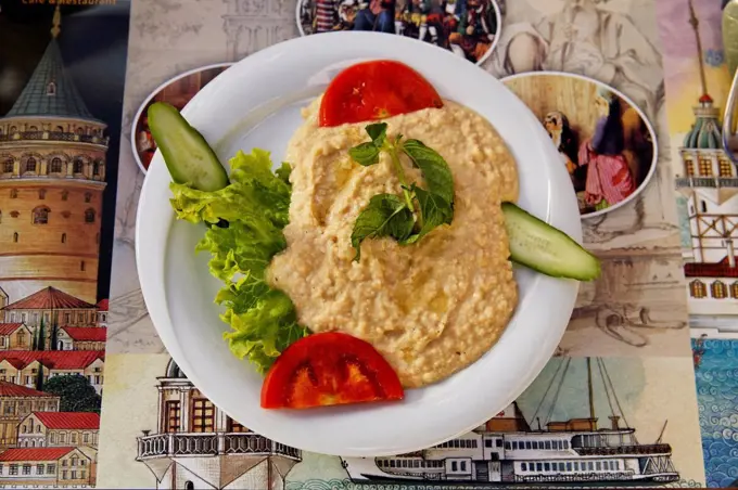 Europe, Turkey, Istanbul, Plate of hummus