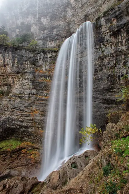 Spain, Albacete, Sierra de Riopar, Waterfalls at the source of Mundo river