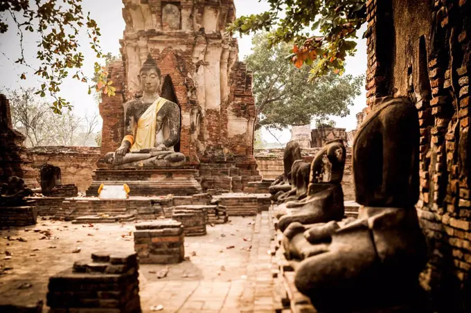 Thailand, Ayutthaya, Wat Mahathat at Historical Park