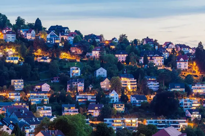 Germany, Baden-Wuerttemberg, Stuttgart, houses at mountainside