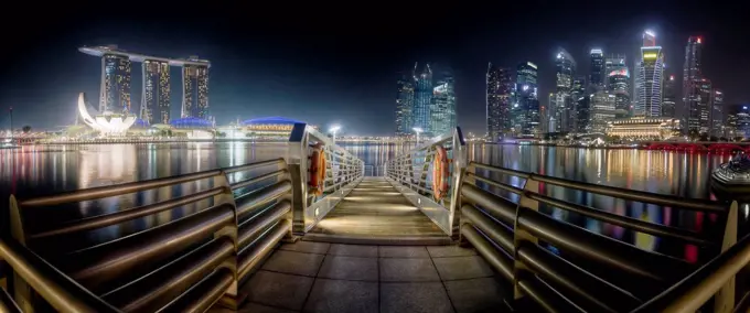 Singapur, skyline at night, mooring area