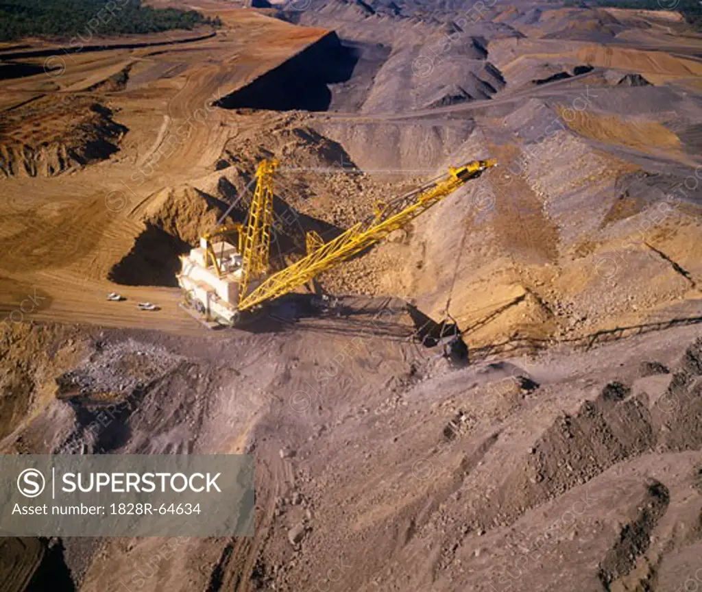 Black Coal Mining, Dragline Removing Overburden, Australia