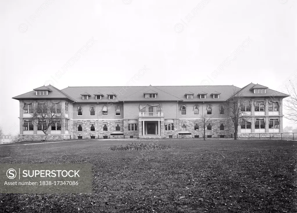 Homeopathic Hospital, University of Michigan, Ann Arbor, Michigan, USA, Detroit Publishing Company, 1905