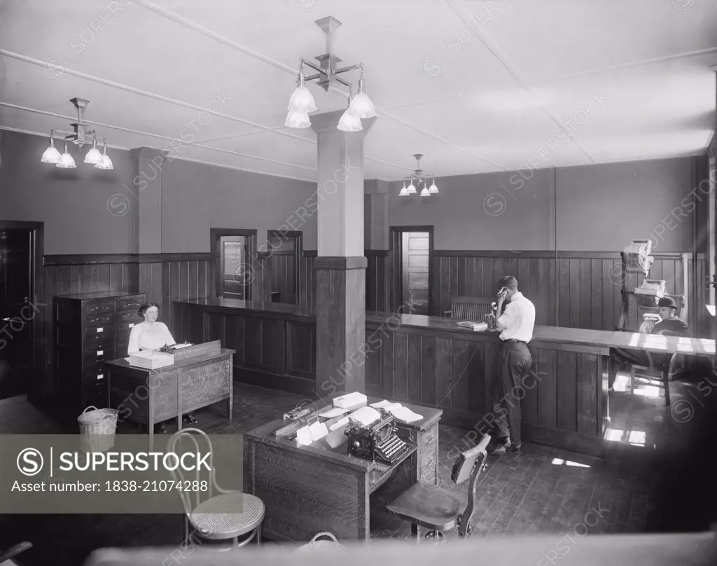 Office Scene, Buhl Stamping Company, Detroit, Michigan, USA, circa 1910