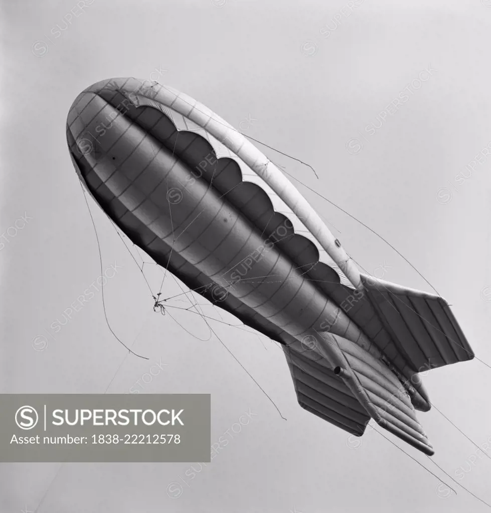 Barrage Balloon, Parris Island, South Carolina, USA, Alfred T. Palmer, Office of War Information, May 1942