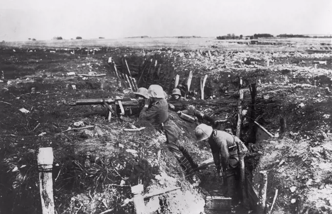 German Machine Gunners in Trench, World War I, 1914-1917