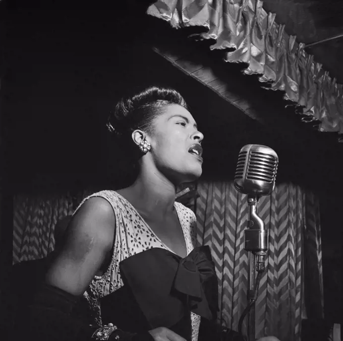 Billie Holiday,  Half-Length Portrait, Club Downbeat, 66 West 52nd Street, New York City, New York, USA, William P. Gottlieb, February 1947