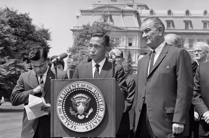 U.S. President Lyndon Johnson with South Korean President Park Chung-hee, Washington, D.C., USA, Thomas J. O'Halloran, May 17, 1965